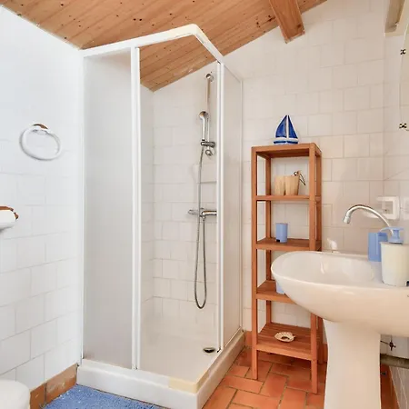 Vakantiehuis Maison Pour 8, Plage A 50 M, Jardin & Clim La Guérinière