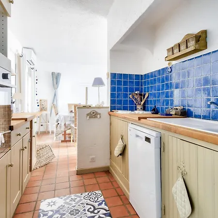 Nyaraló Maison Pour 8 - 100 M De La - Jardin *